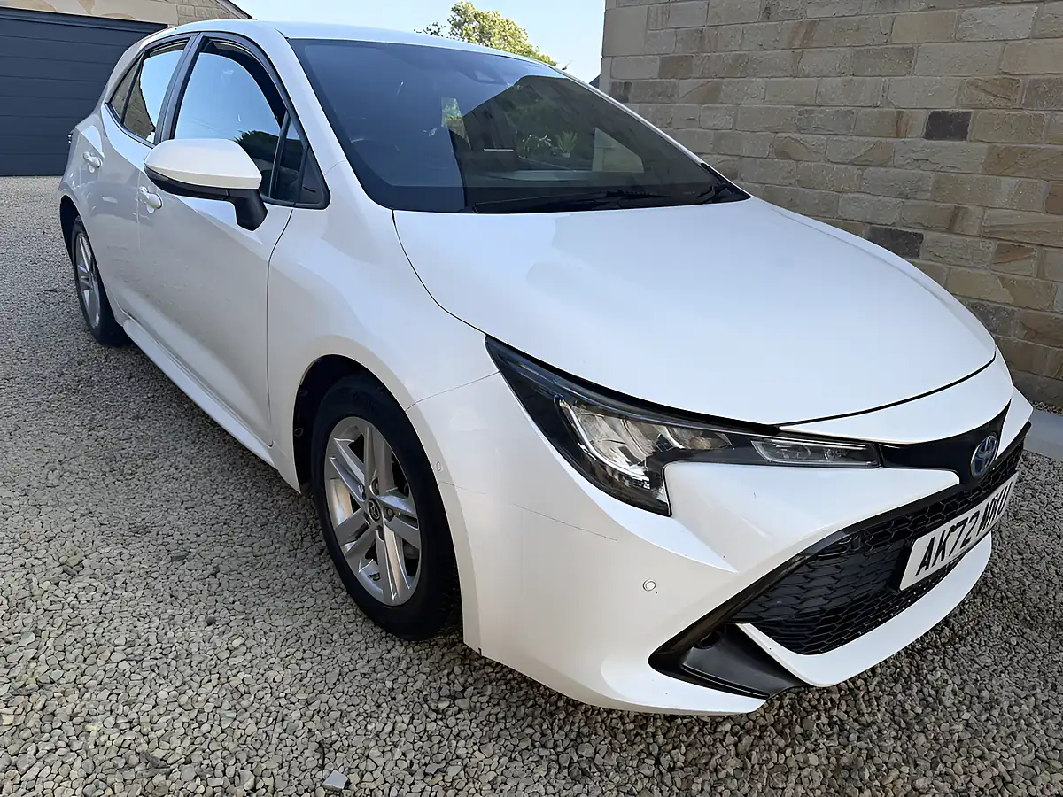 Used 2022 Toyota Corolla Icon Tech White - Interior and Exterior details 4