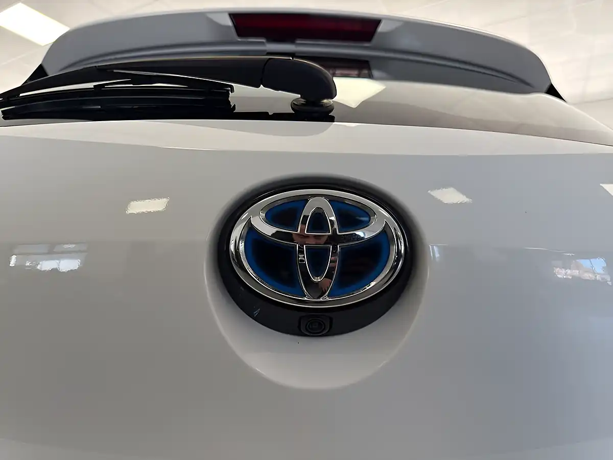 Used 2022 Toyota Corolla Icon Tech White - Interior and Exterior details 19
