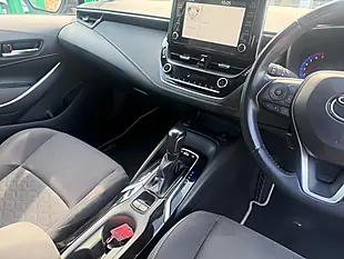 Used 2022 Toyota Corolla Icon White - Interior and Exterior details 14