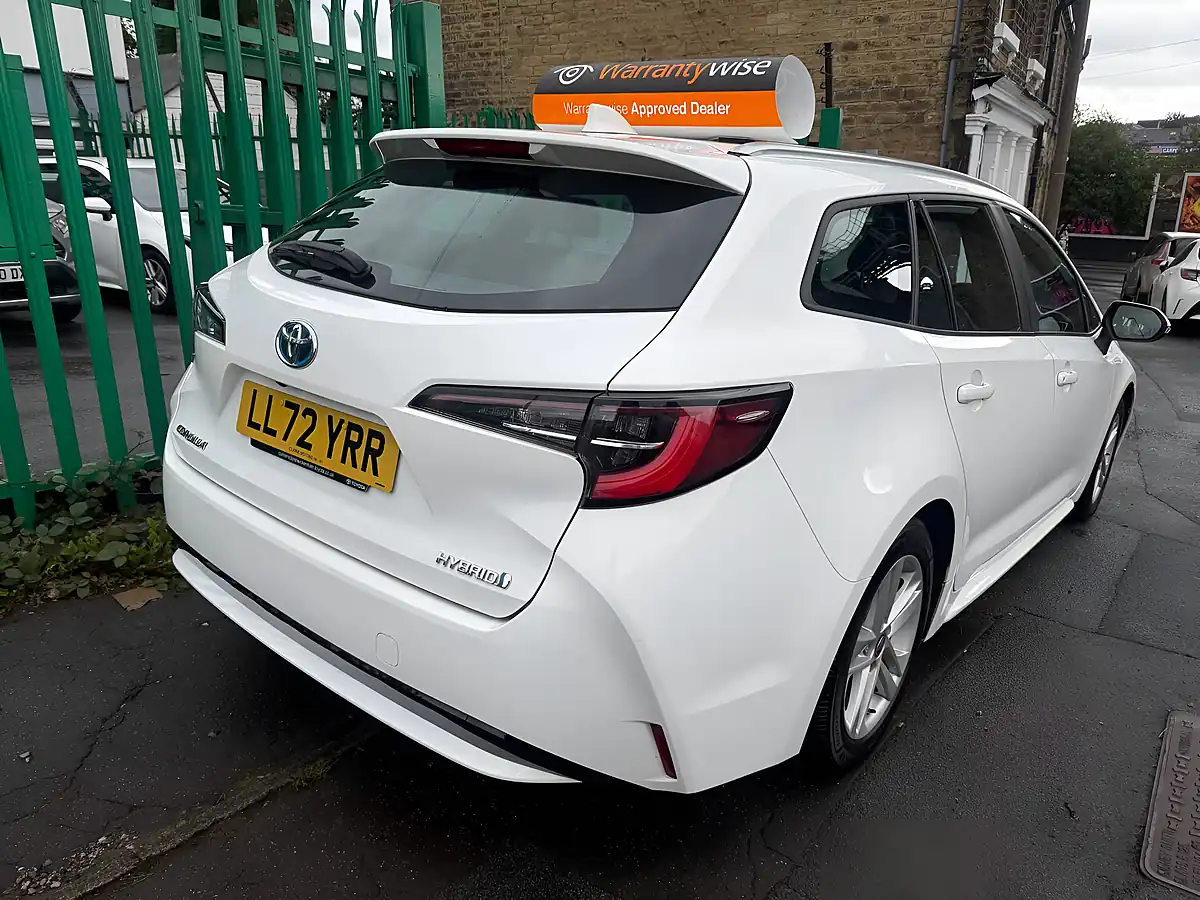 Used 2022 Toyota Corolla Icon White - Interior and Exterior details 10