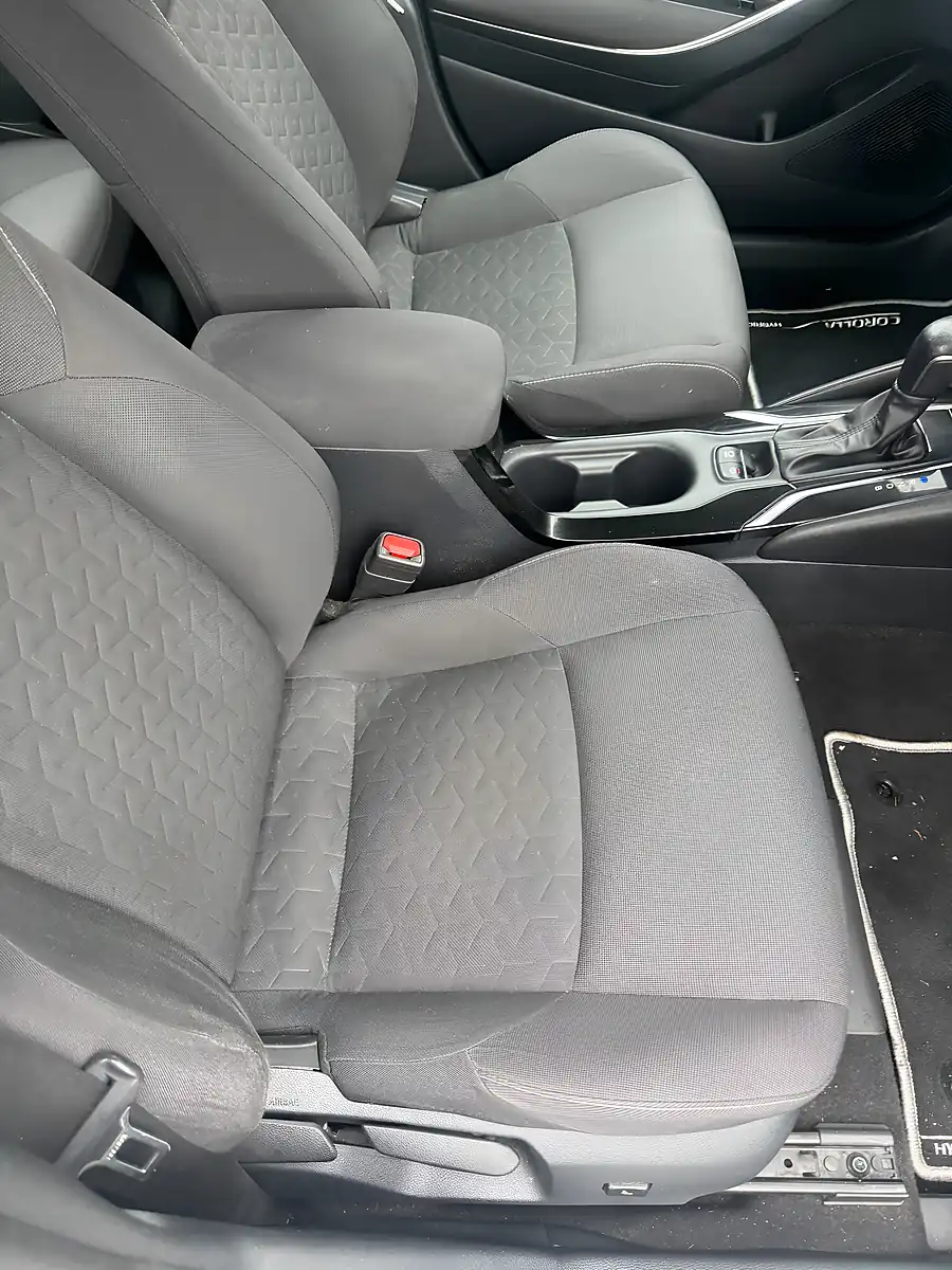 Used 2022 Toyota Corolla Icon White - Interior and Exterior details 15