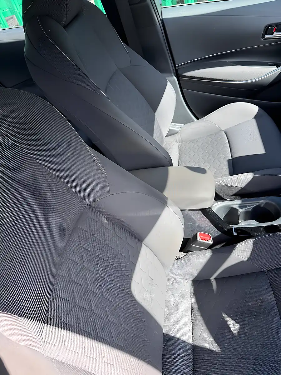 Used 2022 Toyota Corolla Icon White - Interior and Exterior details 15
