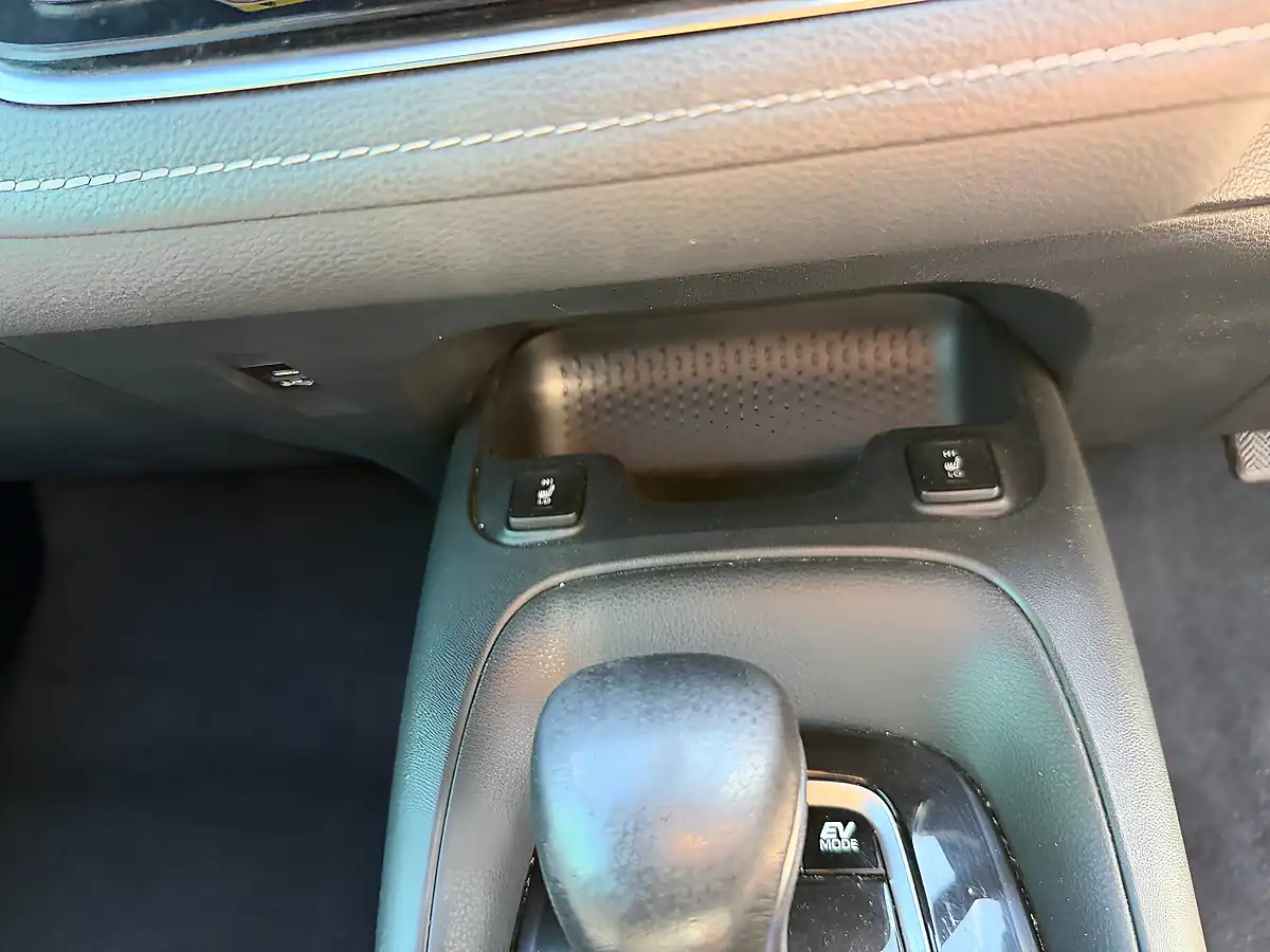 Used 2022 Toyota Corolla Icon White - Interior and Exterior details 18