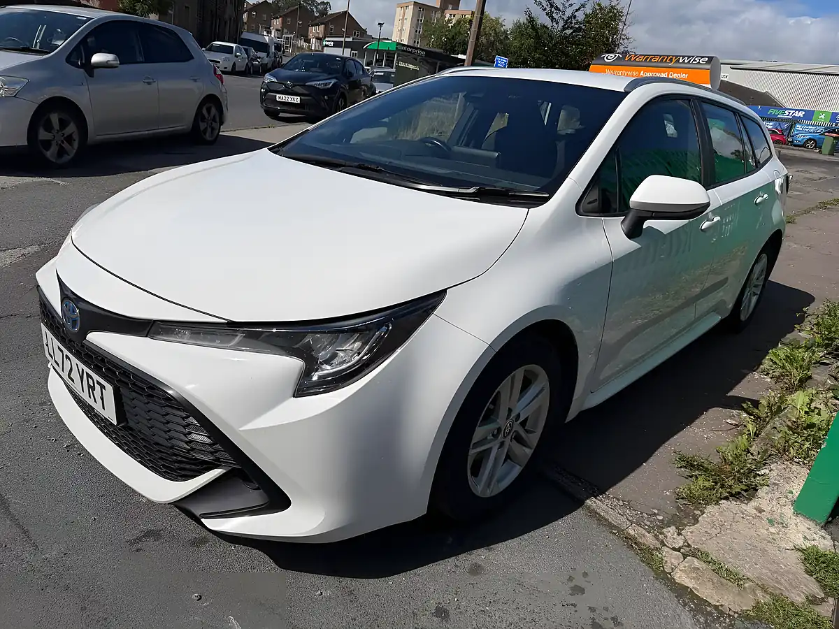 Used 2022 Toyota Corolla Icon White - Interior and Exterior details 8