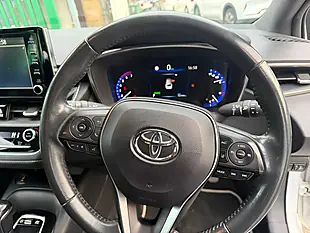 Used 2022 Toyota Corolla Icon White - Interior and Exterior details 16