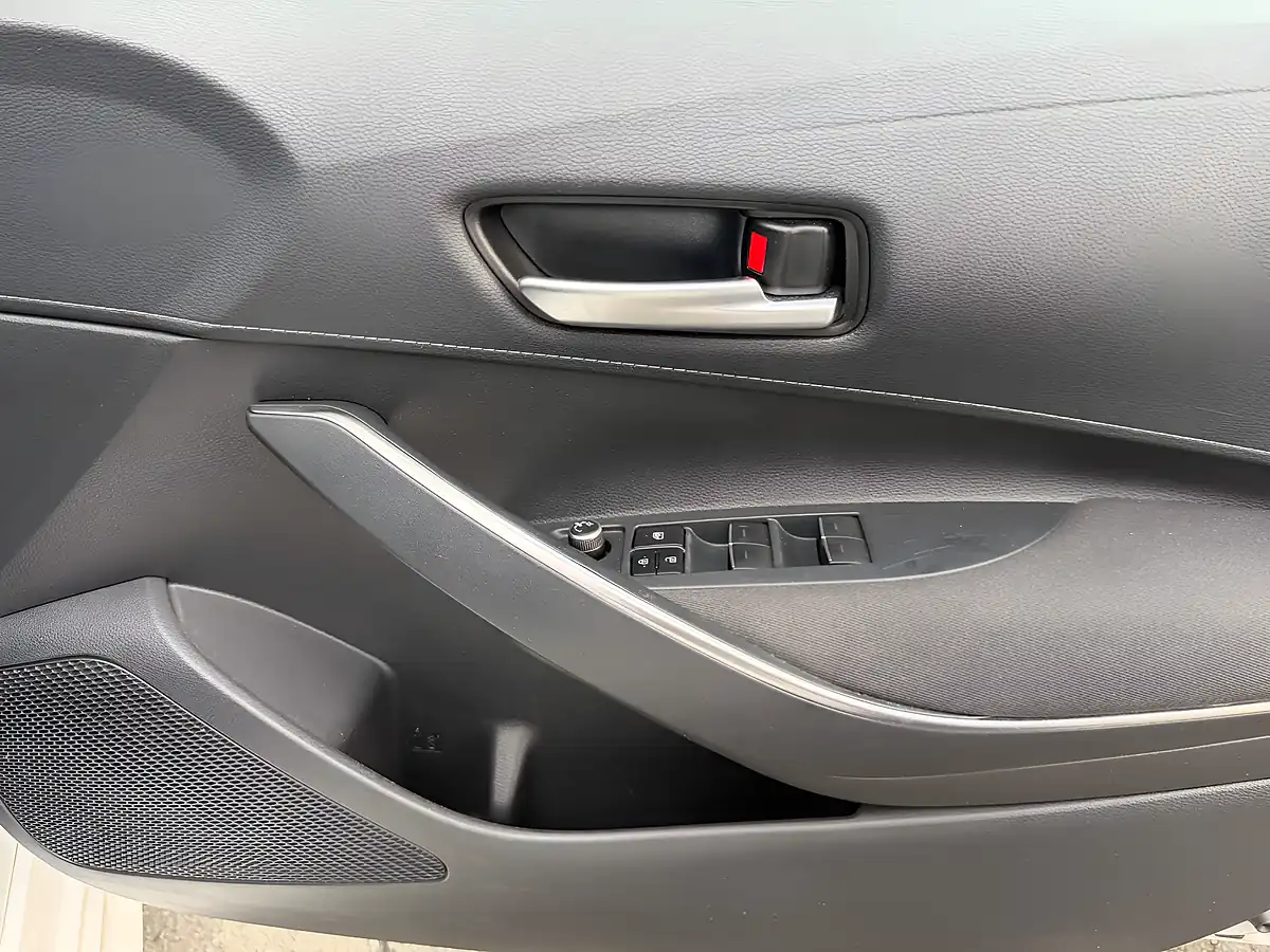 Used 2022 Toyota Corolla Icon White - Interior and Exterior details 18