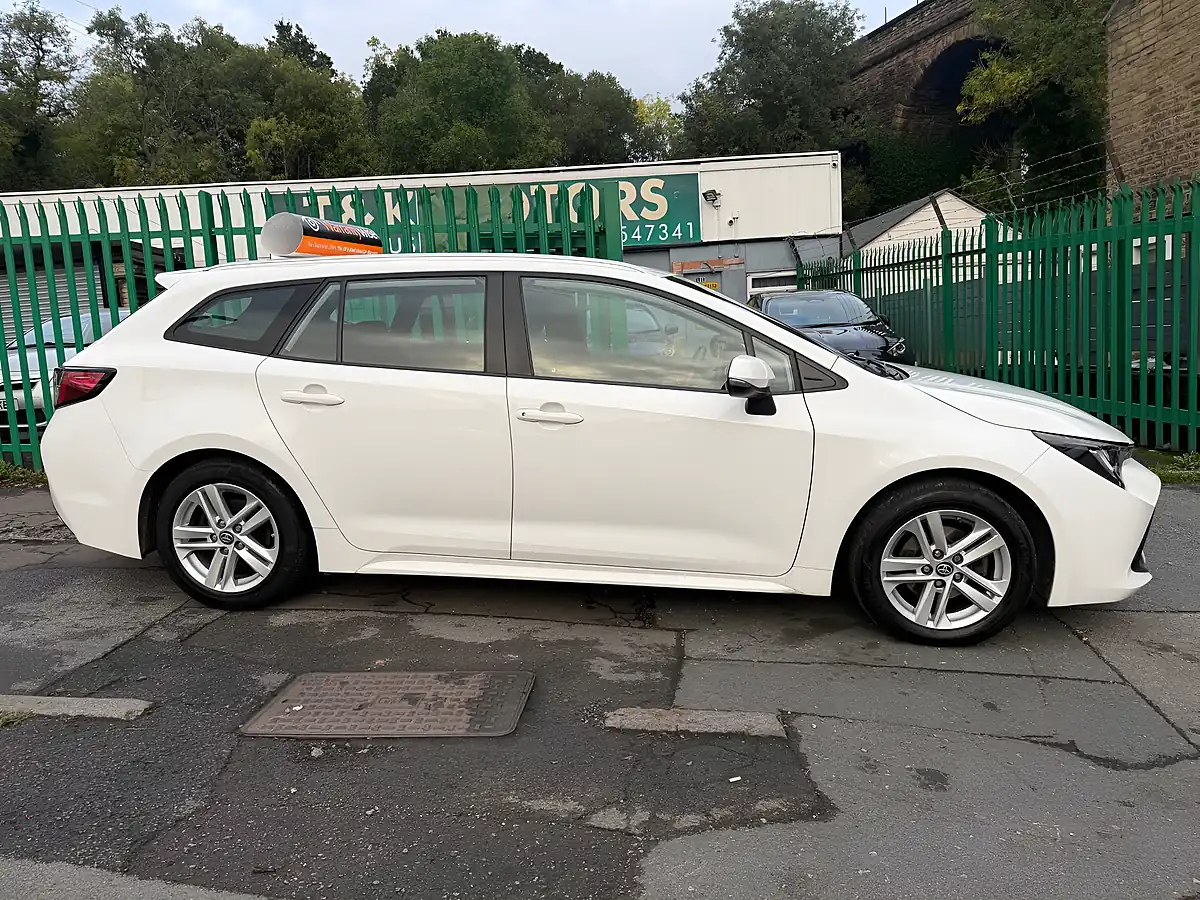Used 2022 Toyota Corolla Icon White - Interior and Exterior details 2