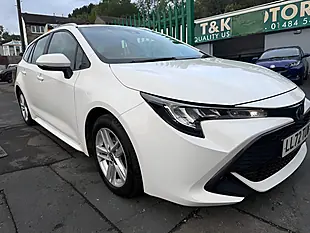 Used 2022 Toyota Corolla Icon White - Interior and Exterior details 5