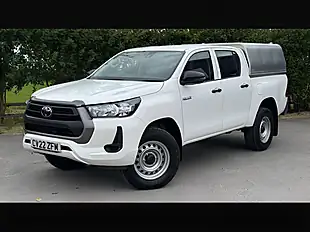 Used 2022 Toyota Hilux Active White - Interior and Exterior details 2
