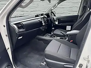 Used 2022 Toyota Hilux Active White - Interior and Exterior details 14
