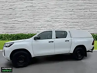 Used 2022 Toyota Hilux Active White - Interior and Exterior details 7
