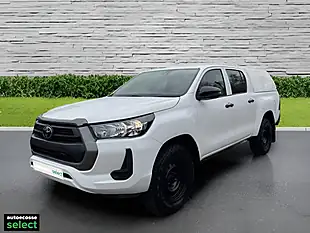 Used 2022 Toyota Hilux Active White - Interior and Exterior details 9
