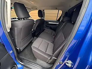 Used 2022 Toyota Hilux Hi-Luxury Icon Blue - Interior and Exterior details 20