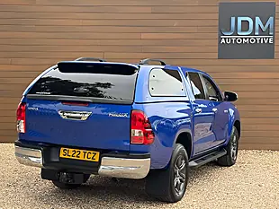 Used 2022 Toyota Hilux Hi-Luxury Icon Blue - Interior and Exterior details 3