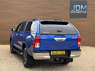 Used 2022 Toyota Hilux Hi-Luxury Icon Blue - Interior and Exterior details 7