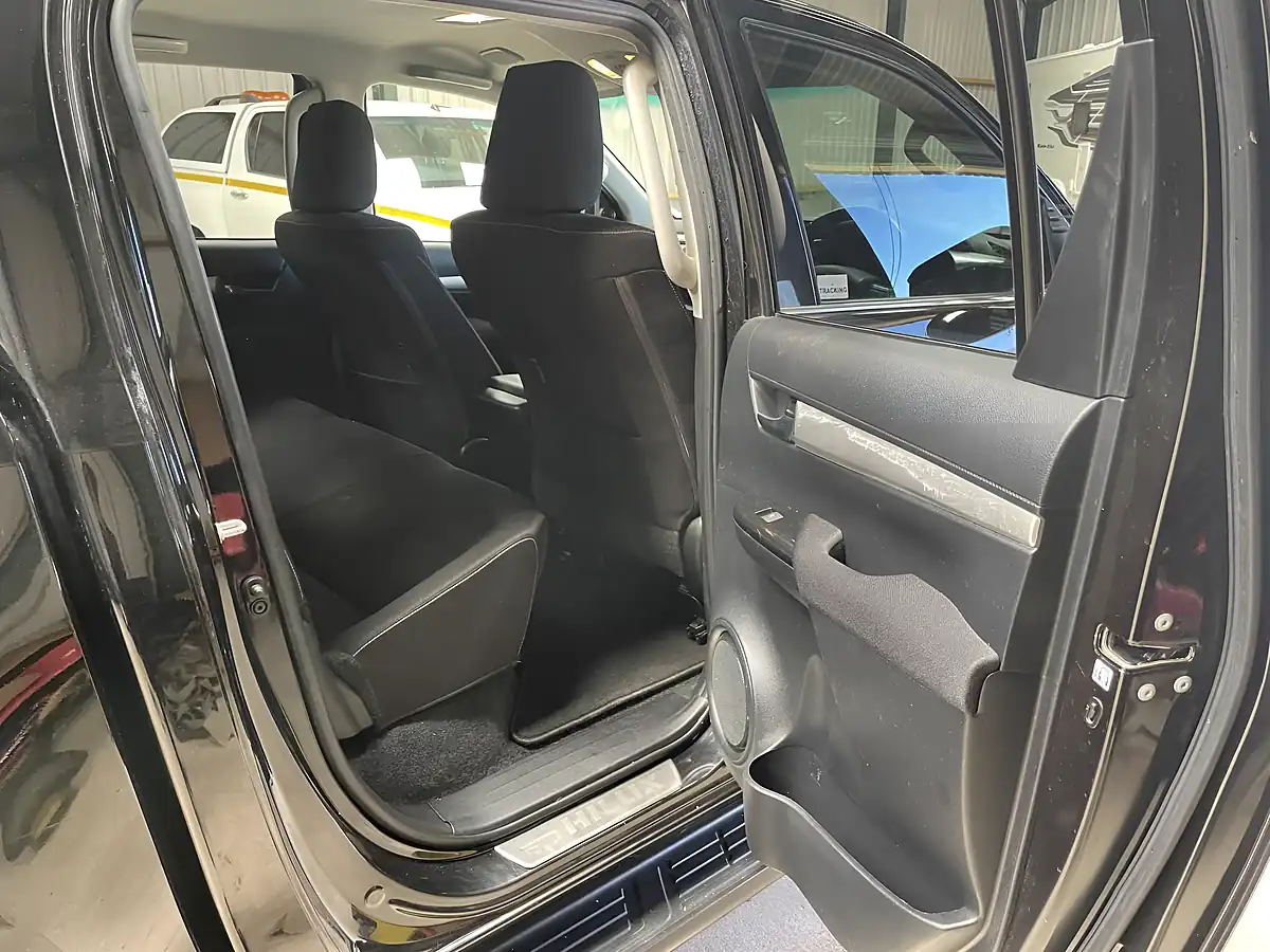 Used 2022 Toyota Hilux Invincible Black - Interior and Exterior details 11