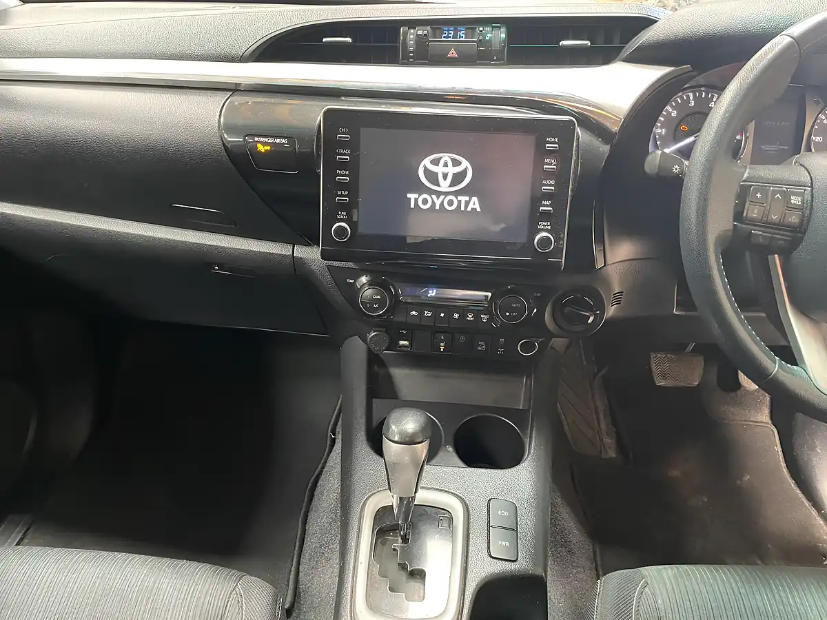 Used 2022 Toyota Hilux Invincible Black - Interior and Exterior details 8