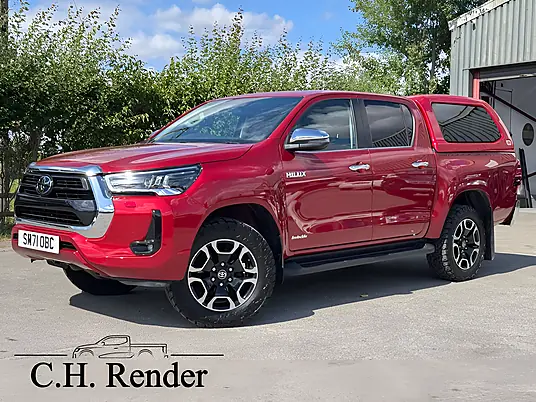 2022 Toyota Hilux Invincible 2.8 D-4D