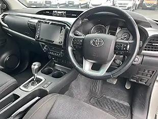 Used 2022 Toyota Hilux Invincible White - Interior and Exterior details 7