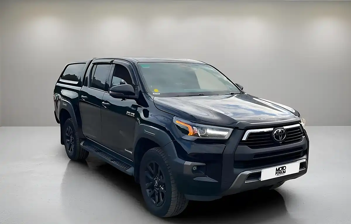 Used 2022 Toyota Hilux Invincible X Black - Front View