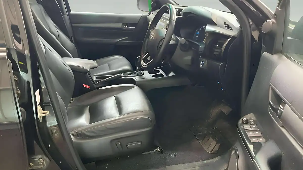Used 2022 Toyota Hilux Invincible X Black - Interior and Exterior details 5