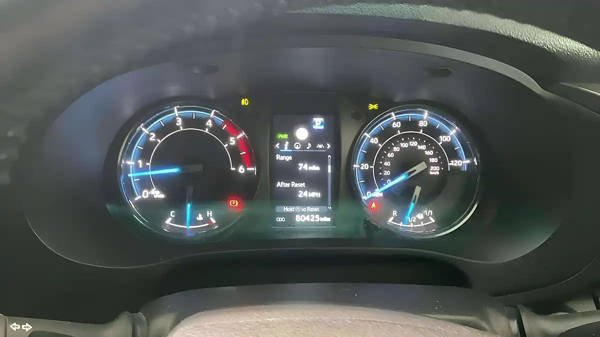 Used 2022 Toyota Hilux Invincible X Black - Interior and Exterior details 6