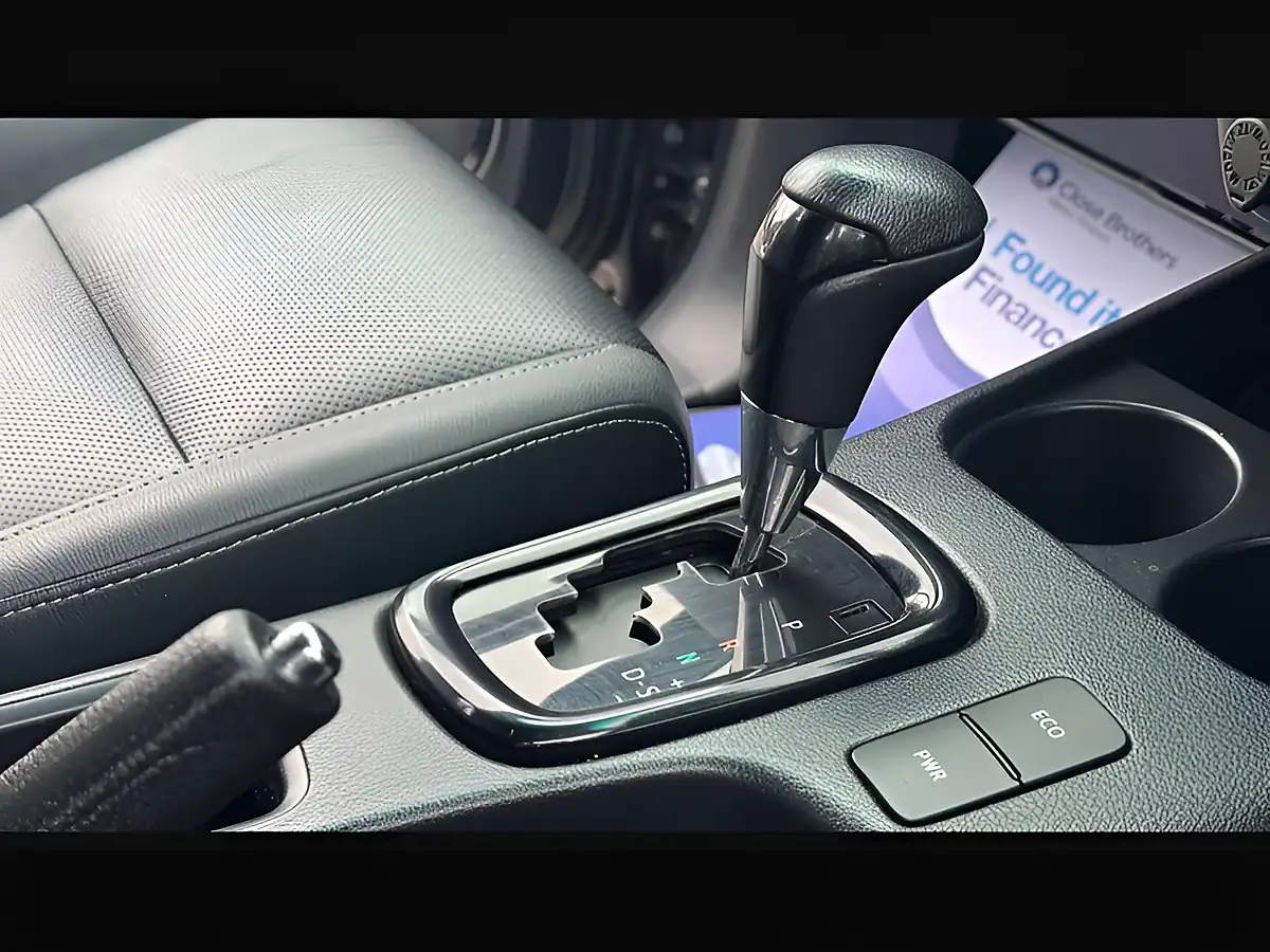 Used 2022 Toyota Hilux Invincible X Grey - Interior and Exterior details 17