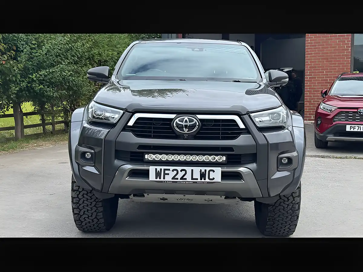 Used 2022 Toyota Hilux Invincible X Grey - Interior and Exterior details 18
