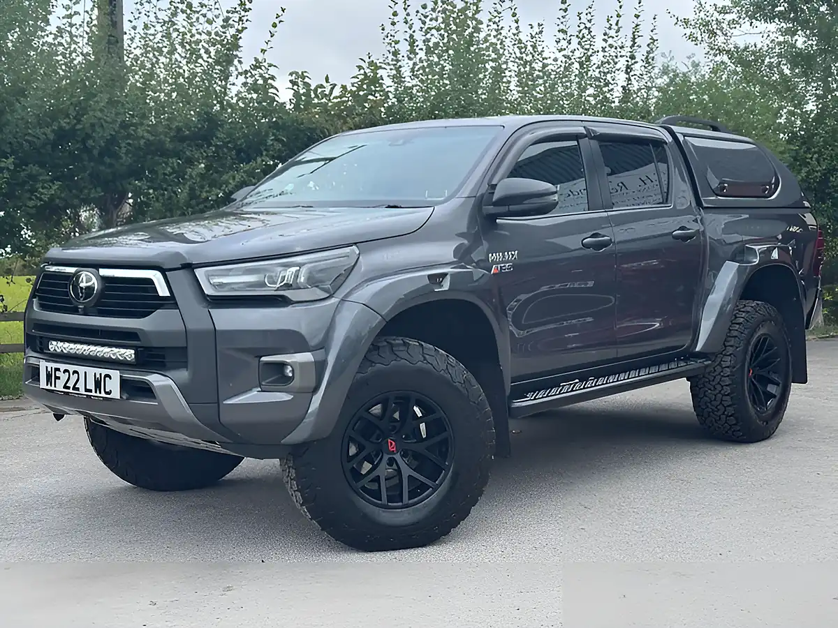 Used 2022 Toyota Hilux Invincible X Grey - Interior and Exterior details 3