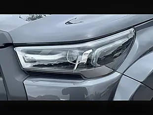Used 2022 Toyota Hilux Invincible X Grey - Interior and Exterior details 8