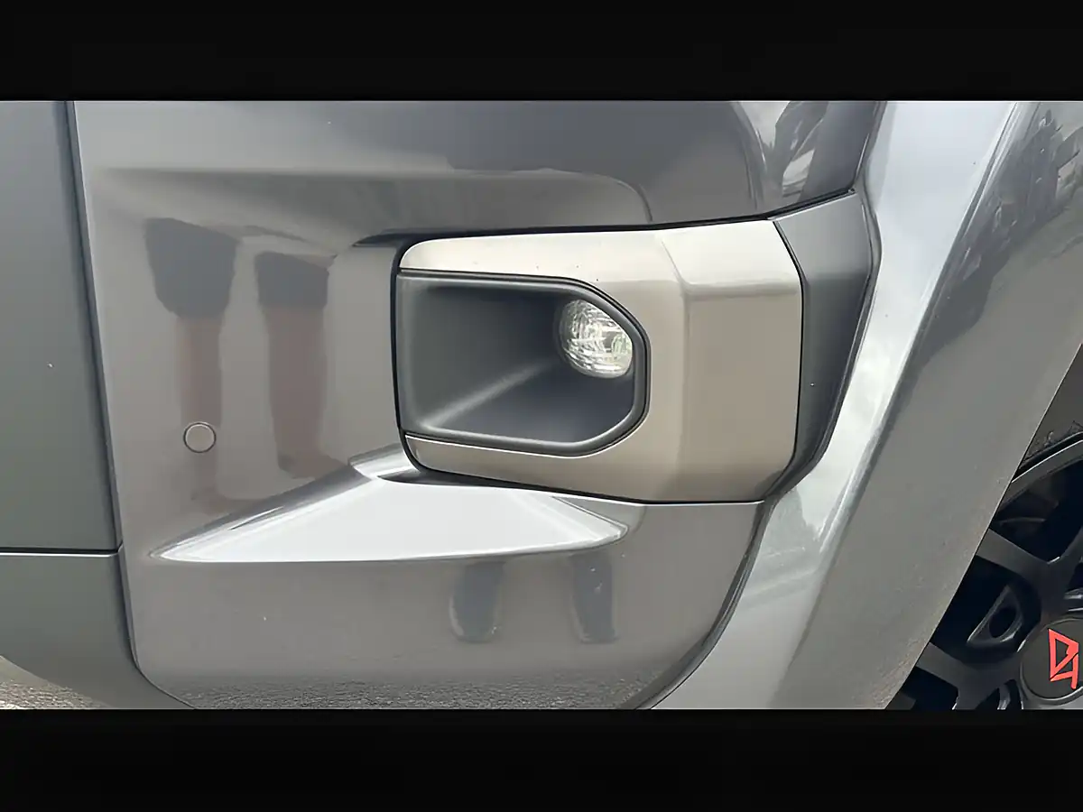 Used 2022 Toyota Hilux Invincible X Grey - Interior and Exterior details 9