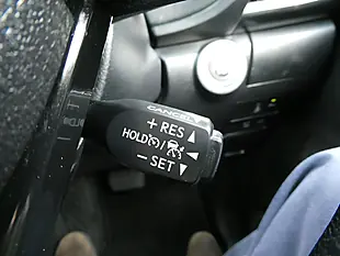 Used 2022 Toyota Hilux Invincible X Orange - Interior and Exterior details 10