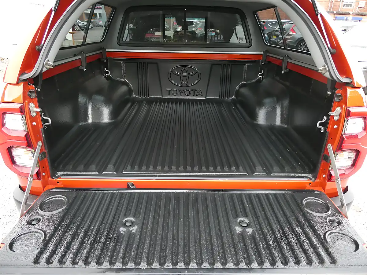 Used 2022 Toyota Hilux Invincible X Orange - Interior and Exterior details 3