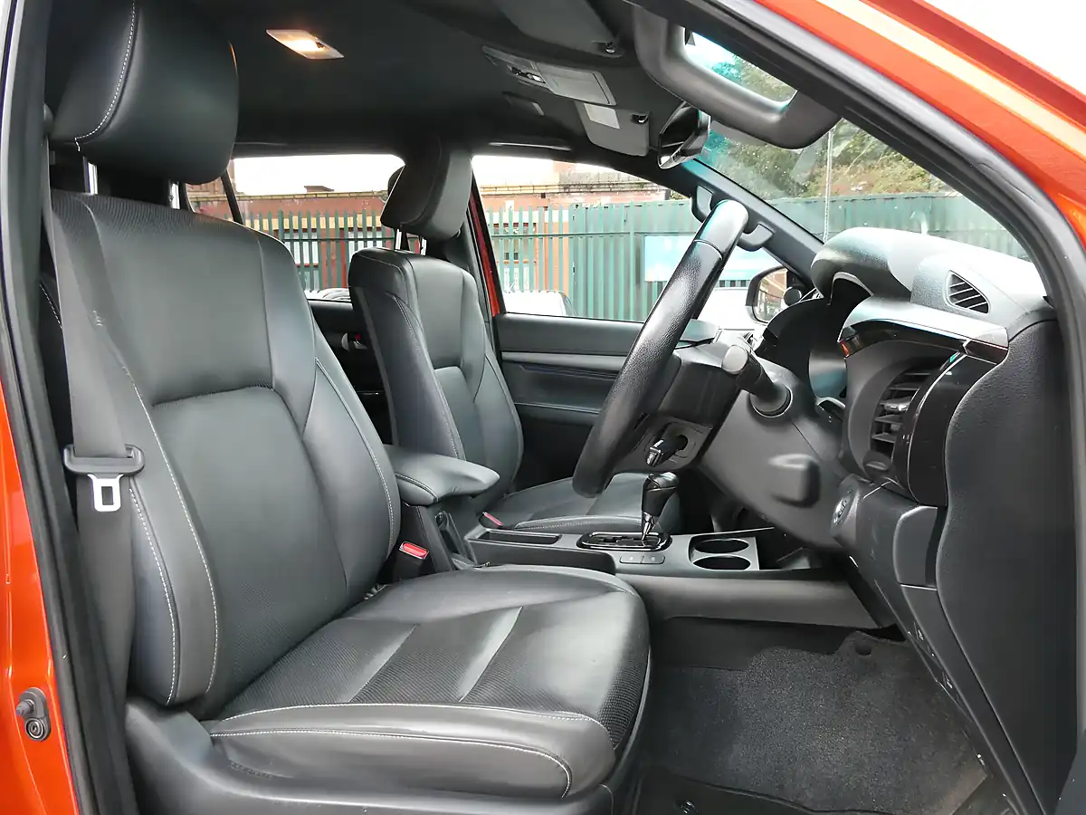 Used 2022 Toyota Hilux Invincible X Orange - Interior and Exterior details 6