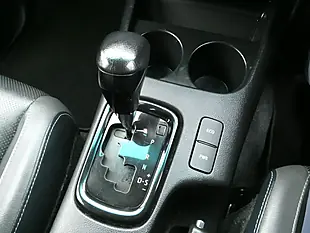 Used 2022 Toyota Hilux Invincible X Orange - Interior and Exterior details 9