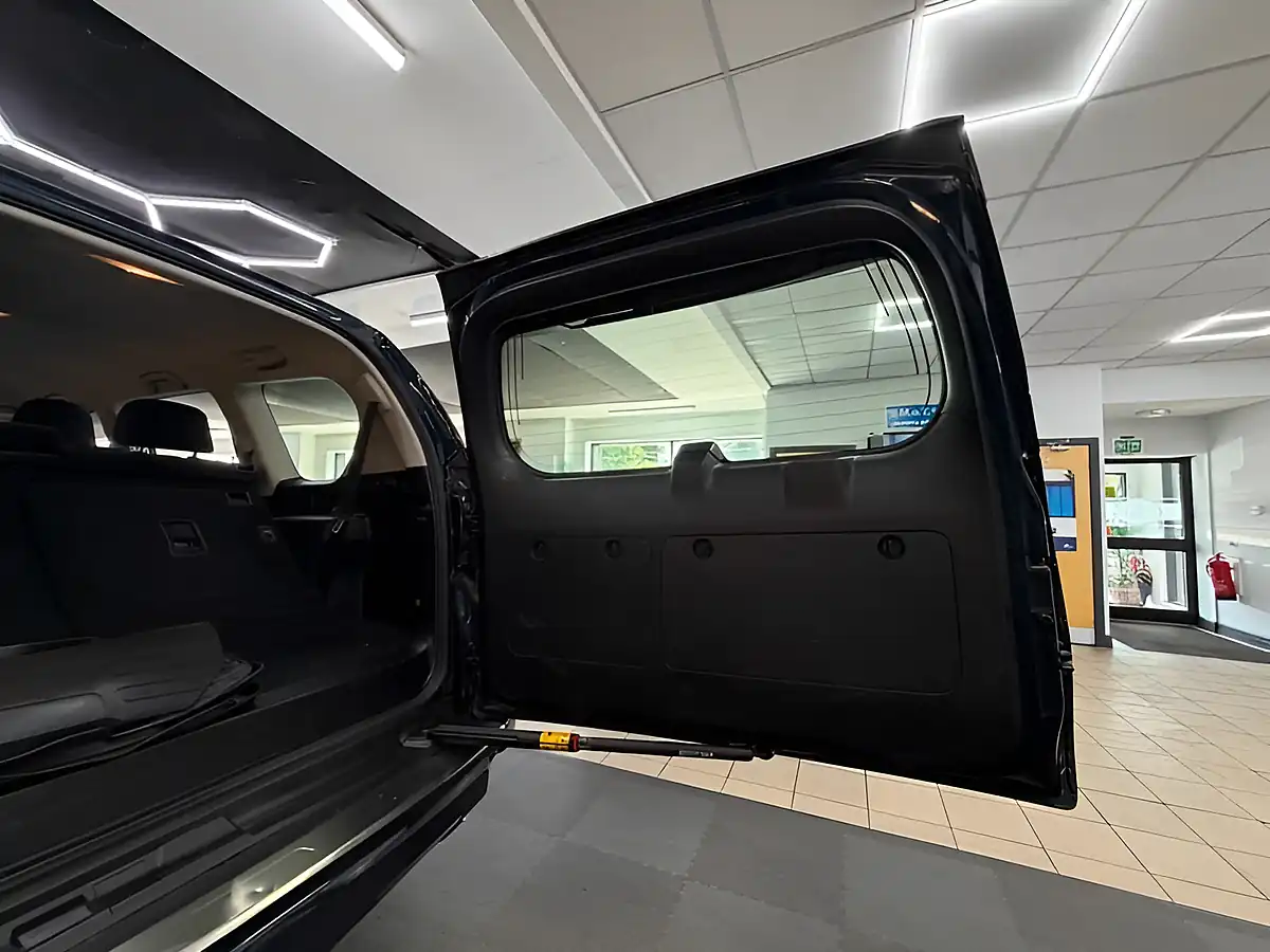 Used 2022 Toyota Land Cruiser Active Blue - Interior and Exterior details 15