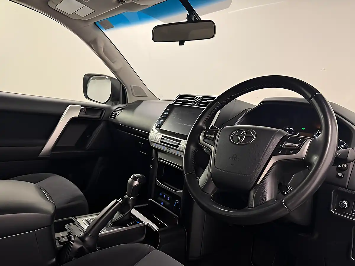 Used 2022 Toyota Land Cruiser Active White - Interior and Exterior details 11