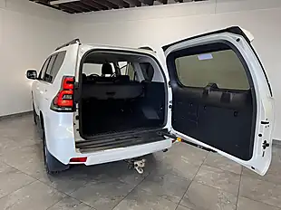 Used 2022 Toyota Land Cruiser Active White - Interior and Exterior details 16
