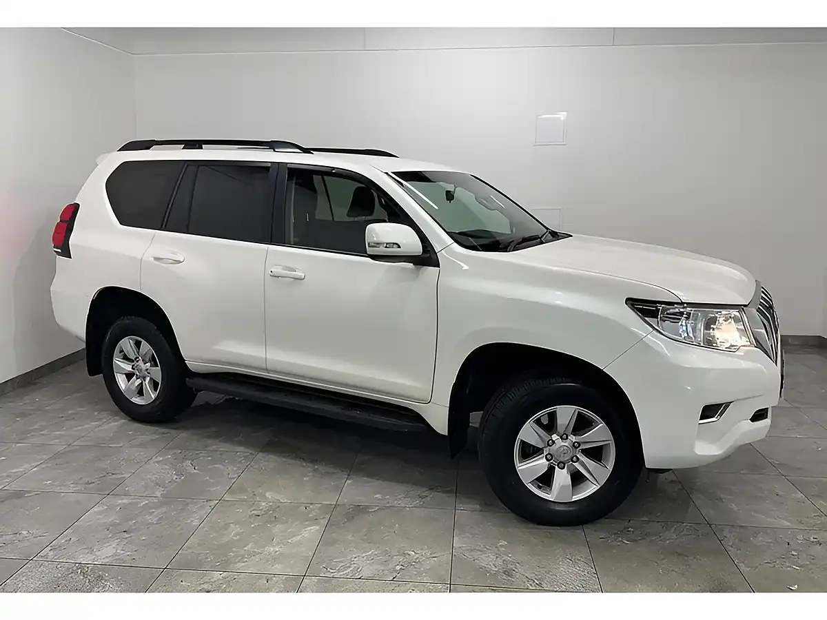Used 2022 Toyota Land Cruiser Active White - Interior and Exterior details 2