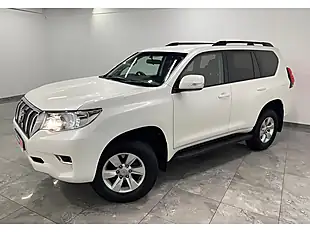 Used 2022 Toyota Land Cruiser Active White - Interior and Exterior details 4