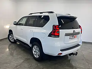 Used 2022 Toyota Land Cruiser Active White - Interior and Exterior details 5