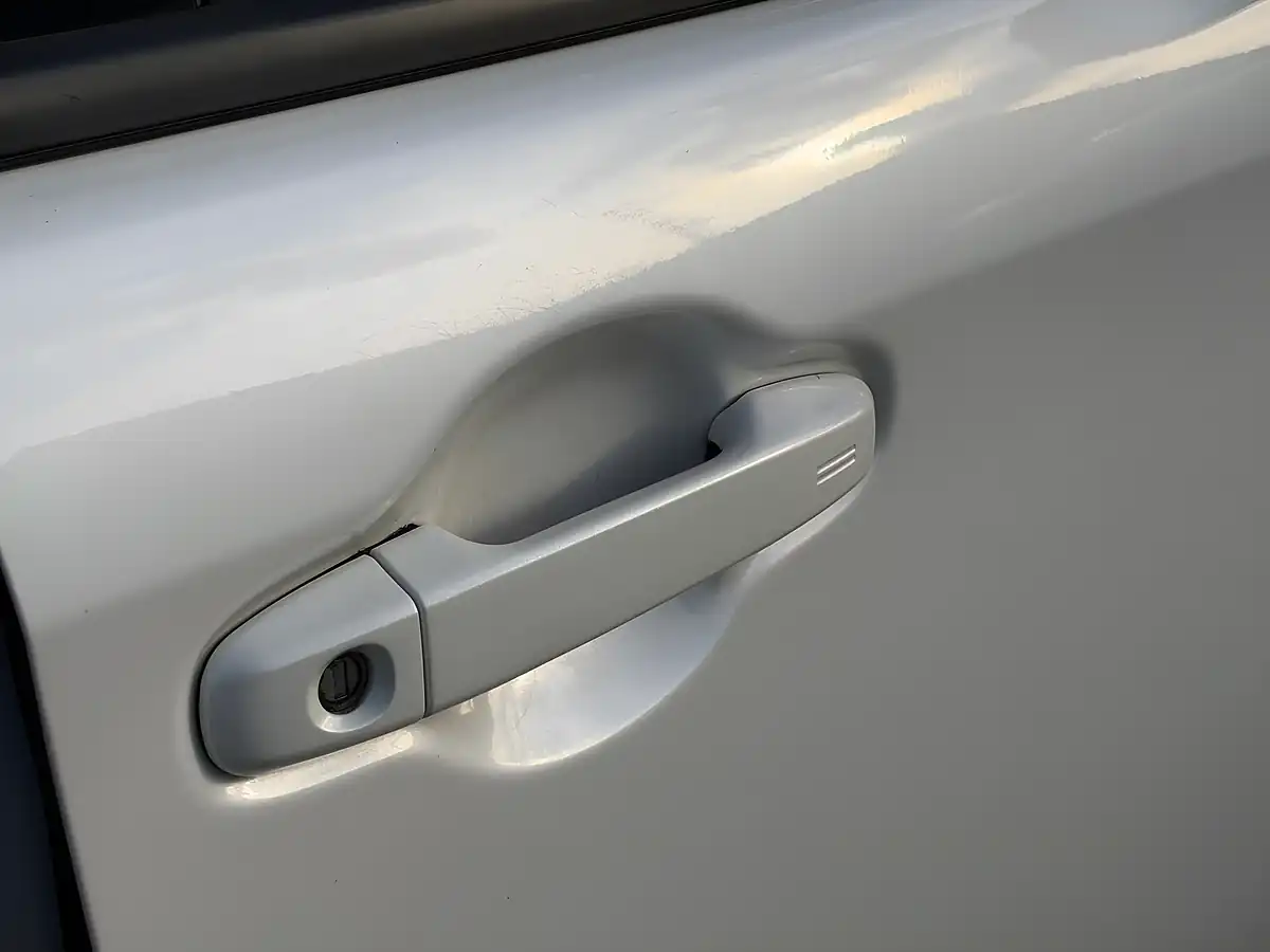 Used 2022 Toyota Noah White - Interior and Exterior details 11