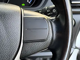 Used 2022 Toyota Noah White - Interior and Exterior details 15