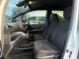 Used 2022 Toyota Noah White - Interior and Exterior details 4
