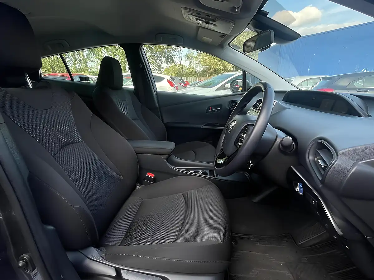 Used 2022 Toyota Prius Active Grey - Interior and Exterior details 10