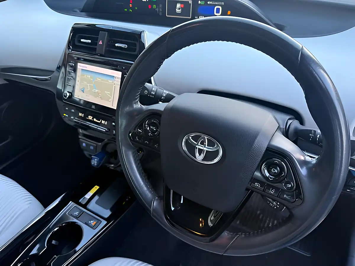 Used 2022 Toyota Prius Business Edition Plus Blue - Interior and Exterior details 9