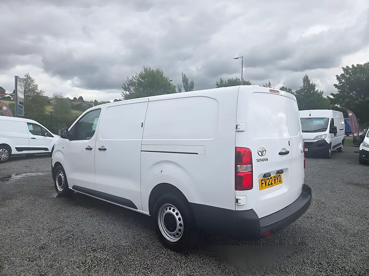 Used 2022 Toyota Proace Active Long Panel Van Lwb White - Interior and Exterior details 11