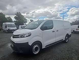 Used 2022 Toyota Proace Active Long Panel Van Lwb White - Interior and Exterior details 6