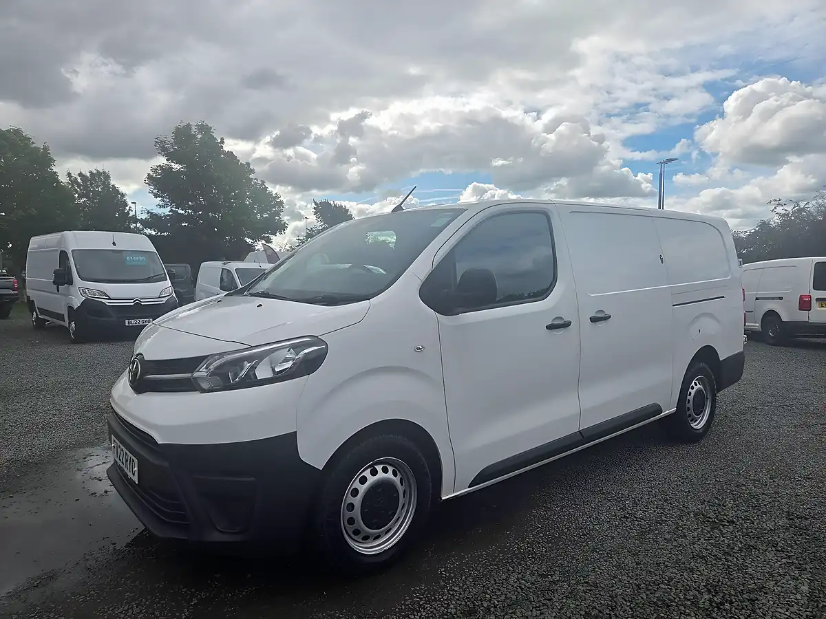 Used 2022 Toyota Proace Active Long Panel Van Lwb White - Interior and Exterior details 6