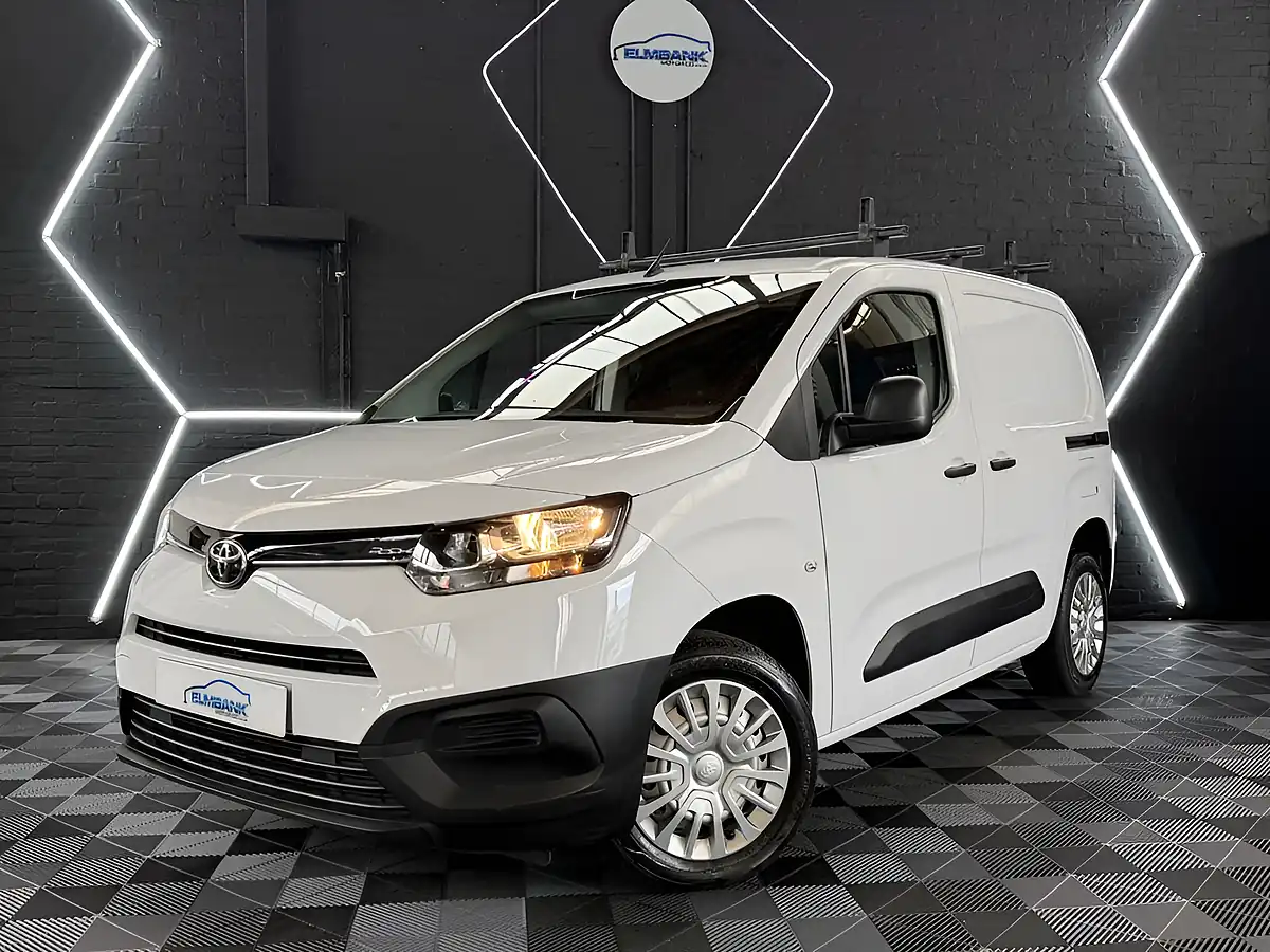 Used 2022 Toyota Proace City Active Short Panel Van - Interior and Exterior details 2